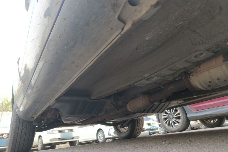 Used Hyundai Tucson 2009 2.0L Automatic Two-Wheel Drive with Sunroof Chassis Front Right