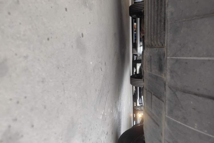 Used Hyundai Tucson 2009 2.0L Automatic Two-Wheel Drive with Sunroof Chassis Front