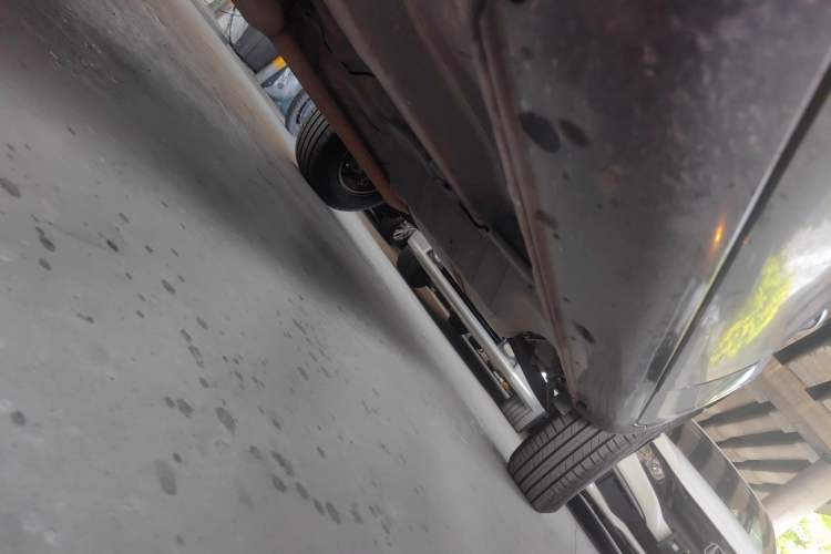 Used Hyundai Tucson 2009 2.0L Automatic Two-Wheel Drive with Sunroof Chassis Front Left