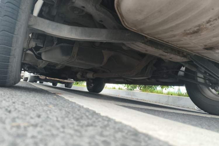 Used Hyundai Tucson 2009 2.0L Automatic Two-Wheel Drive with Sunroof Chassis Rear Left