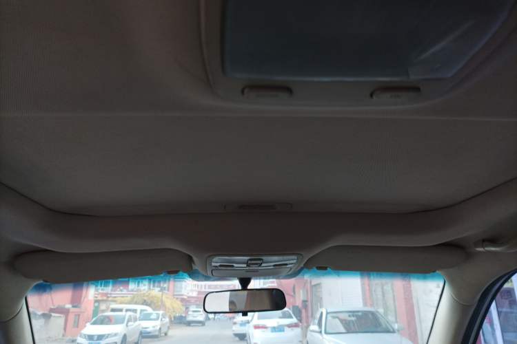 Used Hyundai Tucson 2009 2.0L Automatic Two-Wheel Drive with Sunroof Headliner