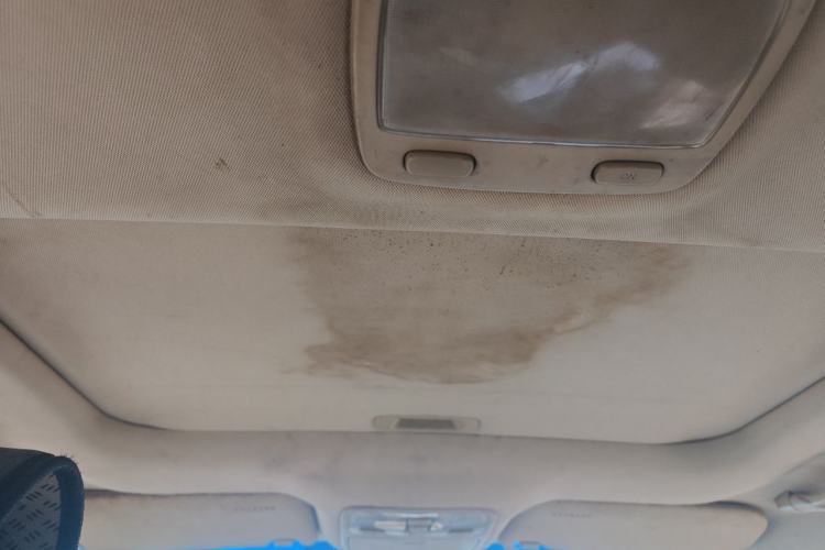 Used Hyundai Tucson 2009 2.0L Manual Two-Wheel Drive Fashion Edition Headliner