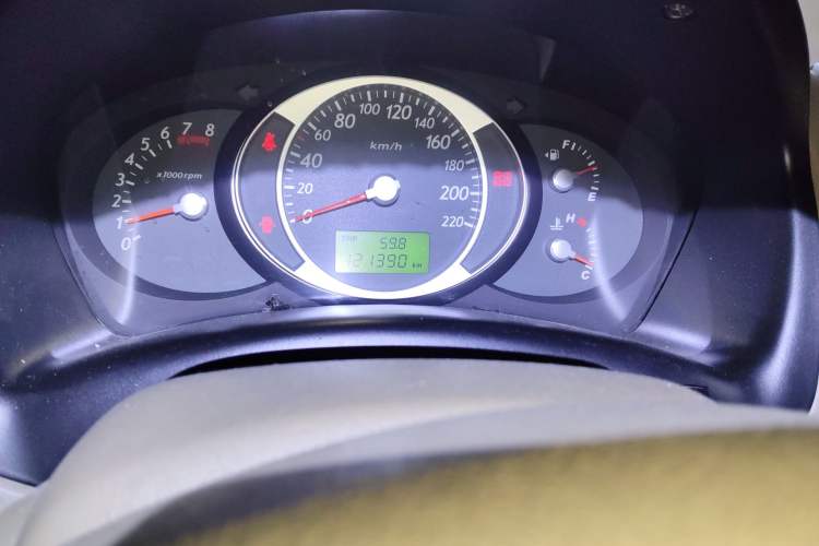 Used Hyundai Tucson 2009 2.0L Manual Two-Wheel Drive Fashion Edition Instrument Cluster
