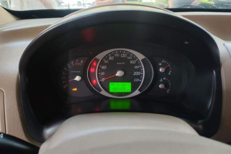 Used Hyundai Tucson 2009 2.0L Manual Two-Wheel Drive Fashion Edition Instrument Cluster