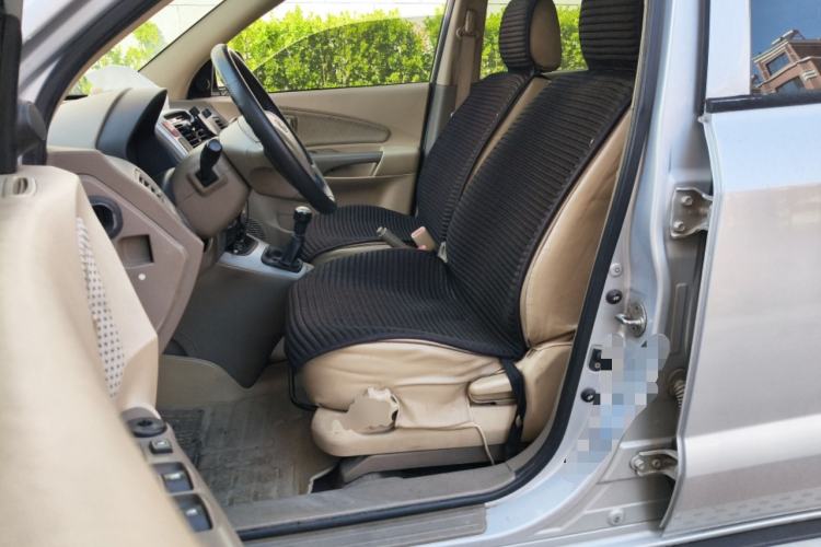 Used Hyundai Tucson 2009 2.0L Manual Two-Wheel Drive Fashion Edition Left Front Seat