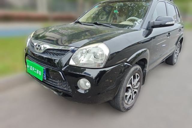 Used Hyundai Tucson 2013 2.0L Manual Two-Wheel Drive Fashion Edition