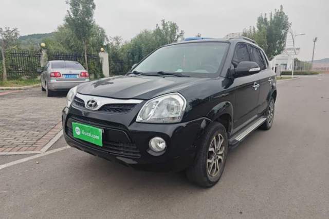 Used Hyundai Tucson 2013 2.0L Manual Two-Wheel Drive Fashion Edition