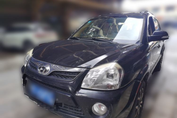 Used Hyundai Tucson 2013 2.0L Manual Two-Wheel Drive Fashion Edition Guazi used car, China used car export, Used car for sale, Used  cars, Cheapest cars for sale