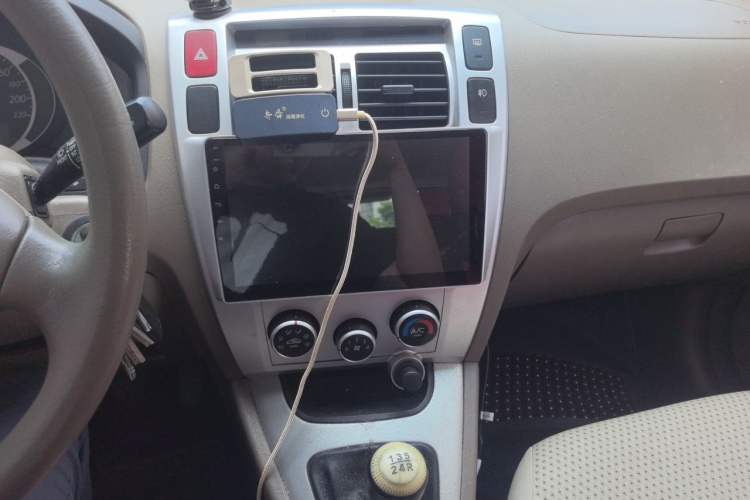 Used Hyundai Tucson 2013 2.0L Manual Two-Wheel Drive Fashion Edition Audio And AC Panel