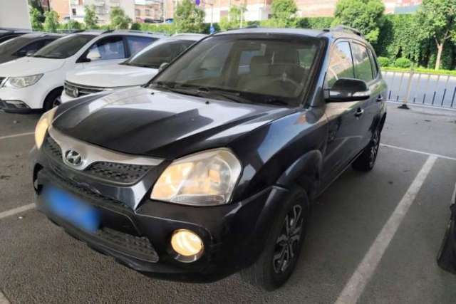 Used Hyundai Tucson 2013 2.0L Automatic Two-Wheel Drive Comfort Version