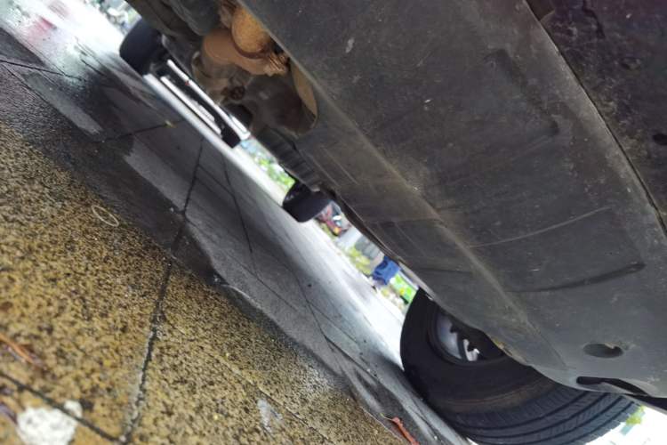Used Hyundai Tucson 2013 2.0L Manual Two-Wheel Drive Fashion Edition Chassis Front