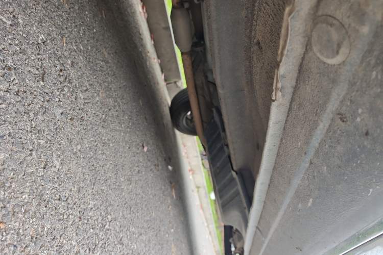 Used Hyundai Tucson 2013 2.0L Manual Two-Wheel Drive Fashion Edition Chassis Front Left