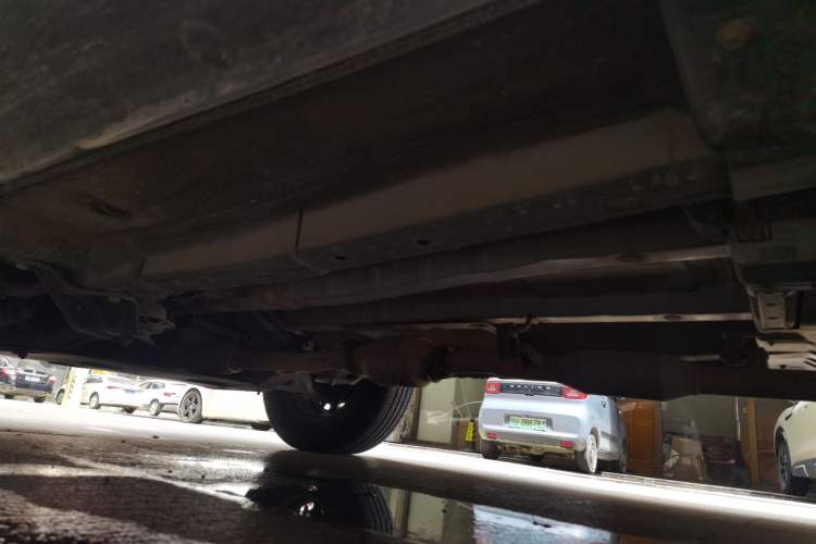 Used Hyundai Tucson 2013 2.0L Manual Two-Wheel Drive Fashion Edition Chassis Front Left