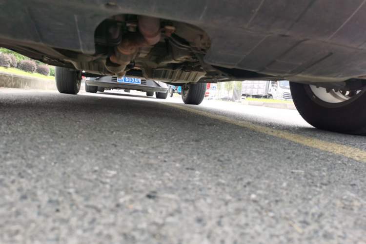 Used Hyundai Tucson 2013 2.0L Manual Two-Wheel Drive Fashion Edition Chassis Front