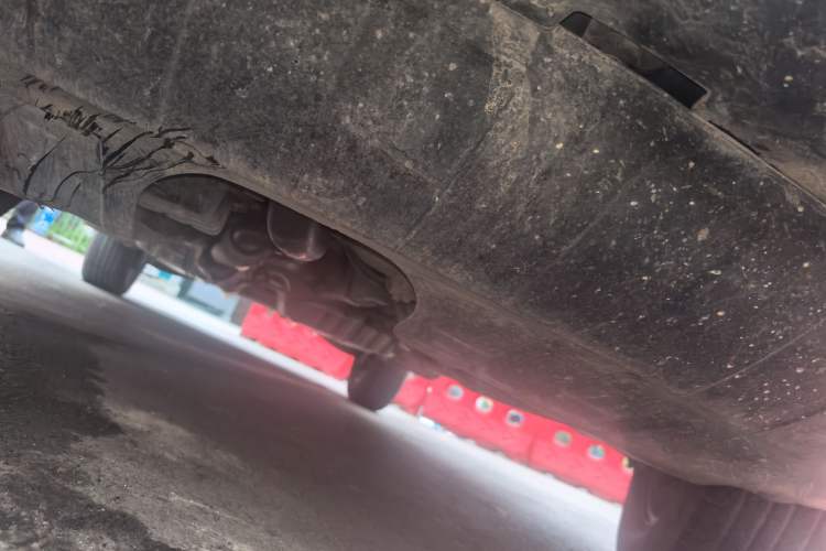 Used Hyundai Tucson 2013 2.0L Manual Two-Wheel Drive Fashion Edition Chassis Front