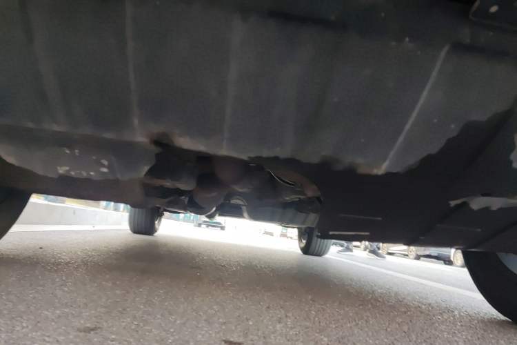 Used Hyundai Tucson 2013 2.0L Automatic Two-Wheel Drive Comfort Version Chassis Front