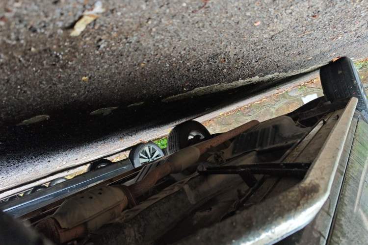 Used Hyundai Tucson 2013 2.0L Manual Two-Wheel Drive Comfort Version Chassis Front Right