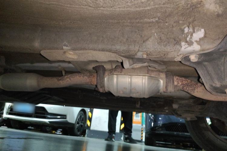 Used Hyundai Tucson 2013 2.0L Manual Two-Wheel Drive Fashion Edition Chassis Front Right
