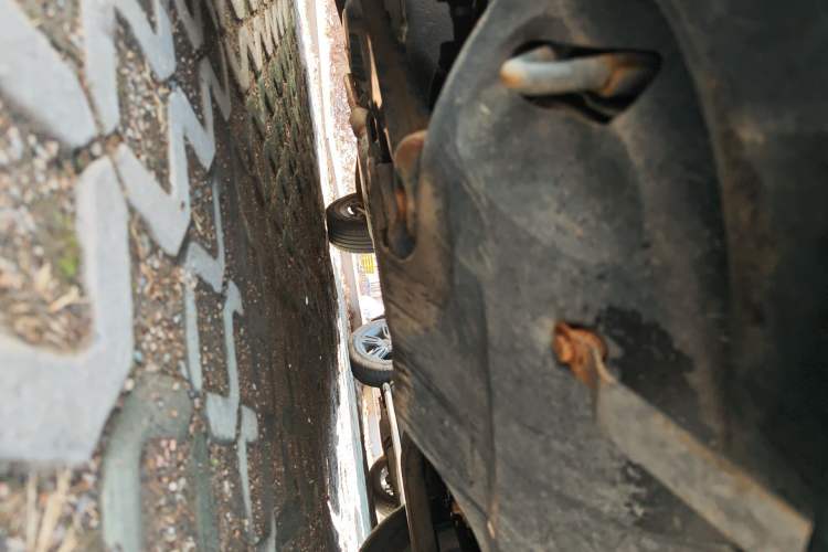 Used Hyundai Tucson 2013 2.0L Manual Two-Wheel Drive Fashion Edition Chassis Front Right