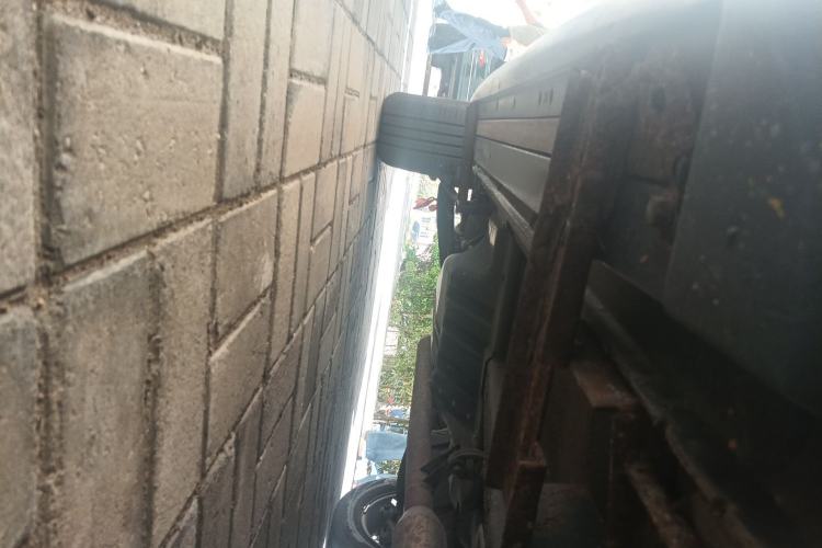 Used Hyundai Tucson 2013 2.0L Automatic Two-Wheel Drive Comfort Version Chassis Front Right