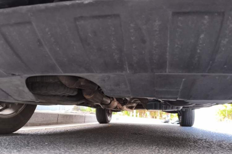 Used Hyundai Tucson 2013 2.0L Manual Two-Wheel Drive Fashion Edition Chassis Front