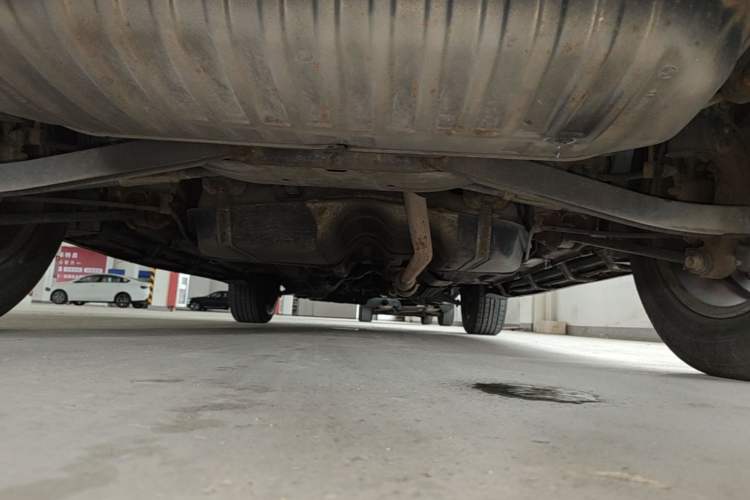 Used Hyundai Tucson 2013 2.0L Automatic Two-Wheel Drive Comfort Version Chassis Rear