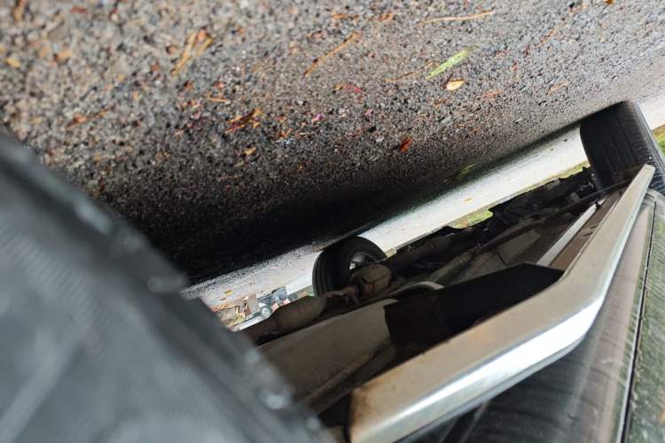 Used Hyundai Tucson 2013 2.0L Manual Two-Wheel Drive Comfort Version Chassis Rear Left