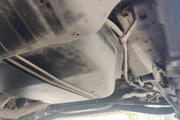 Used Hyundai Tucson 2013 2.0L Manual Two-Wheel Drive Fashion Edition Chassis Rear Left