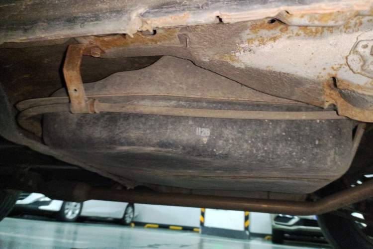 Used Hyundai Tucson 2013 2.0L Manual Two-Wheel Drive Fashion Edition Chassis Rear Left