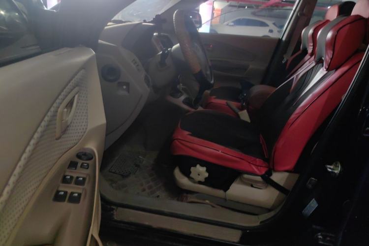 Used Hyundai Tucson 2013 2.0L Manual Two-Wheel Drive Fashion Edition Driver Seat