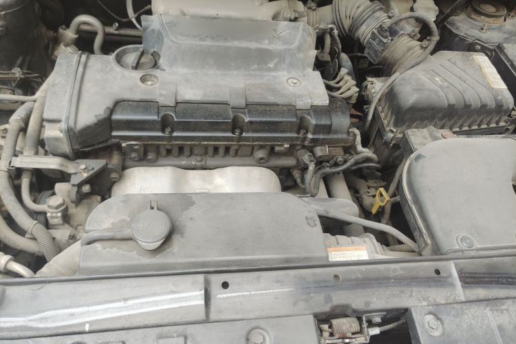 Used Hyundai Tucson 2013 2.0L Automatic Two-Wheel Drive Comfort Version Engine Bay