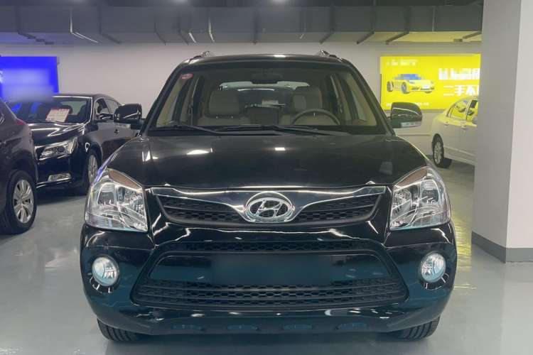 Used Hyundai Tucson 2013 2.0L Manual Two-Wheel Drive Fashion Edition Exterior 1
