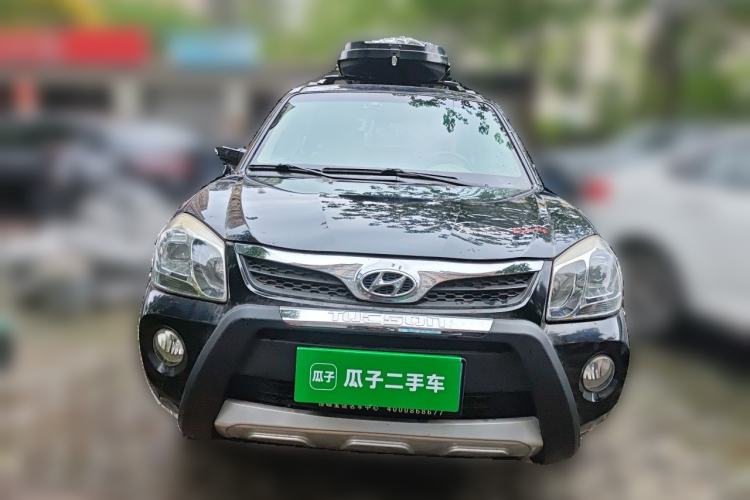Used Hyundai Tucson 2013 2.0L Manual Two-Wheel Drive Fashion Edition Front