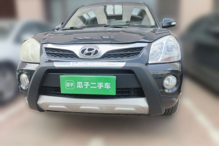 Used Hyundai Tucson 2013 2.0L Manual Two-Wheel Drive Fashion Edition Front