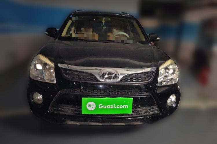 Used Hyundai Tucson 2013 2.0L Manual Two-Wheel Drive Fashion Edition Front