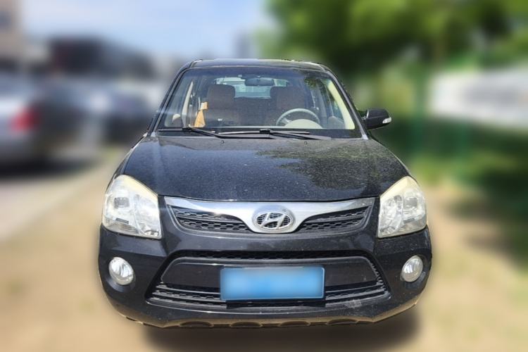 Used Hyundai Tucson 2013 2.0L Manual Two-Wheel Drive Fashion Edition Front