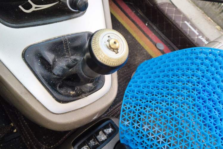 Used Hyundai Tucson 2013 2.0L Manual Two-Wheel Drive Fashion Edition Gear Lever