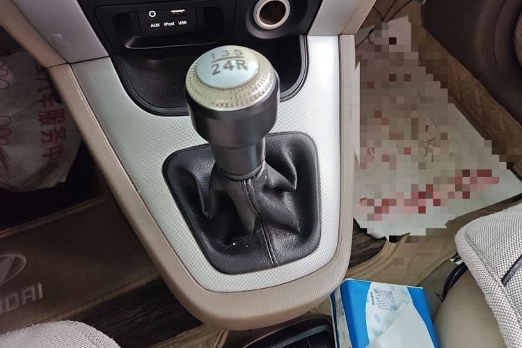 Used Hyundai Tucson 2013 2.0L Manual Two-Wheel Drive Fashion Edition Gear Lever