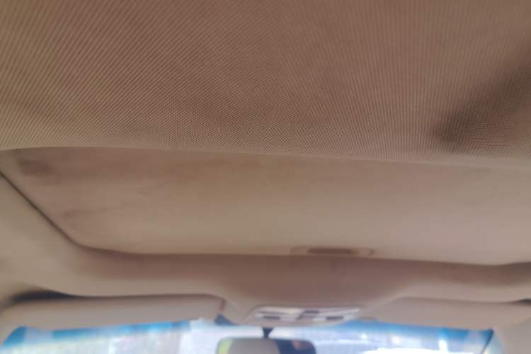 Used Hyundai Tucson 2013 2.0L Automatic Two-Wheel Drive Comfort Version Headliner