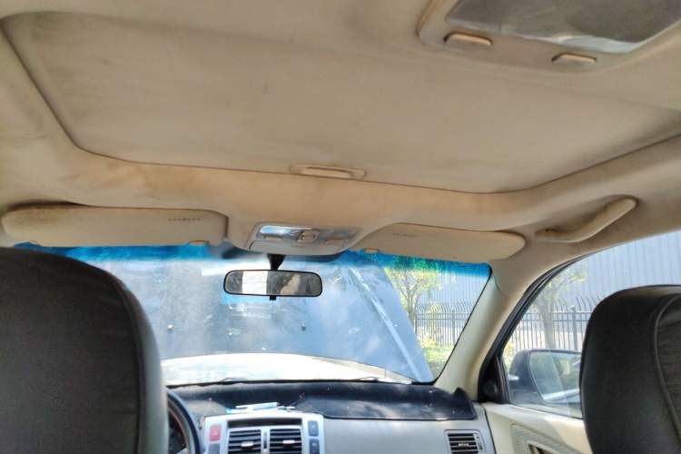 Used Hyundai Tucson 2013 2.0L Manual Two-Wheel Drive Fashion Edition Headliner