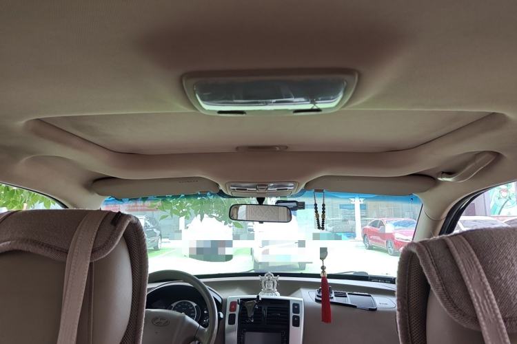 Used Hyundai Tucson 2013 2.0L Manual Two-Wheel Drive Fashion Edition Headliner