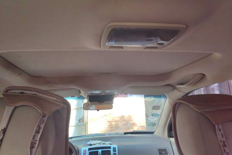 Used Hyundai Tucson 2013 2.0L Manual Two-Wheel Drive Fashion Edition Headliner