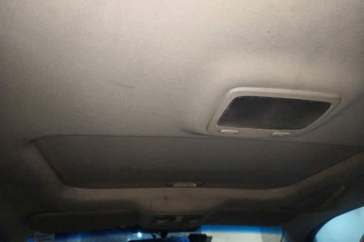 Used Hyundai Tucson 2013 2.0L Manual Two-Wheel Drive Fashion Edition Headliner