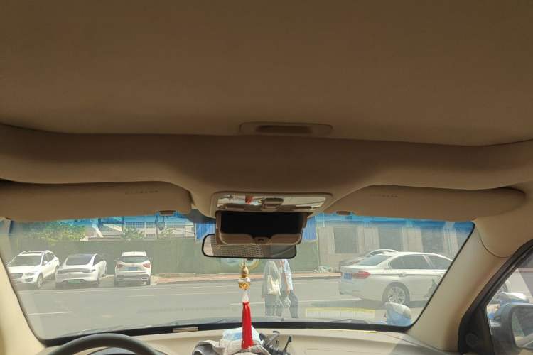 Used Hyundai Tucson 2013 2.0L Manual Two-Wheel Drive Fashion Edition Headliner