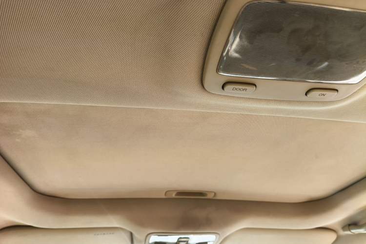Used Hyundai Tucson 2013 2.0L Manual Two-Wheel Drive Fashion Edition Headliner