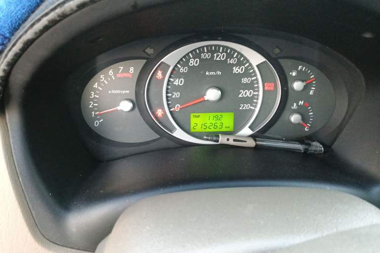 Used Hyundai Tucson 2013 2.0L Manual Two-Wheel Drive Fashion Edition Instrument Cluster