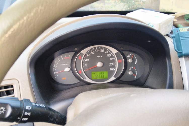 Used Hyundai Tucson 2013 2.0L Manual Two-Wheel Drive Fashion Edition Instrument Cluster