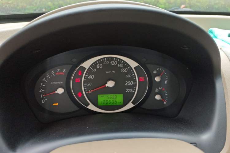 Used Hyundai Tucson 2013 2.0L Manual Two-Wheel Drive Comfort Version Instrument Cluster
