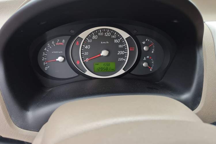 Used Hyundai Tucson 2013 2.0L Manual Two-Wheel Drive Fashion Edition Instrument Cluster