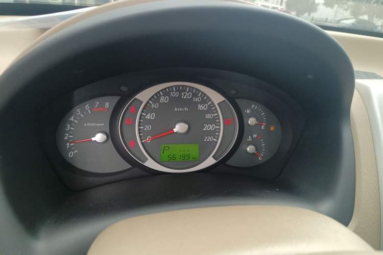 Used Hyundai Tucson 2013 2.0L Automatic Two-Wheel Drive Comfort Version Instrument Cluster